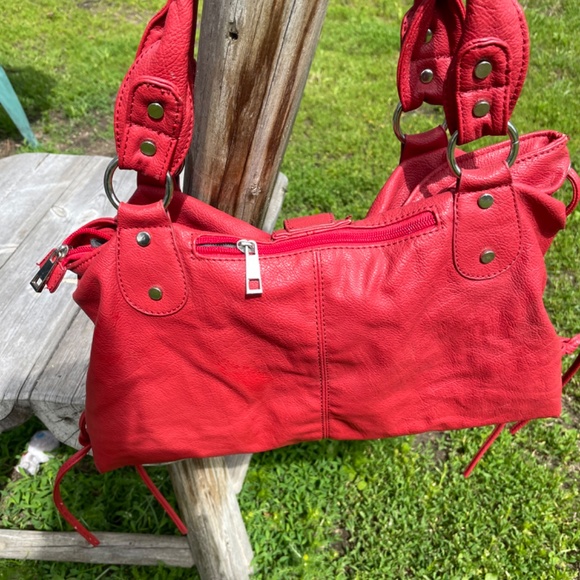 Purse - Picture 2 of 4